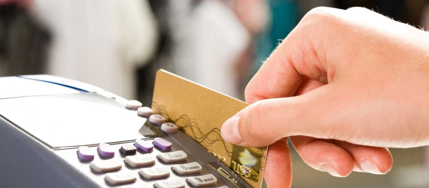 Αποδείξεις: Τι αλλάζει από 1η Ιανουαρίου - Πλαφόν οι 20.000 ευρώ